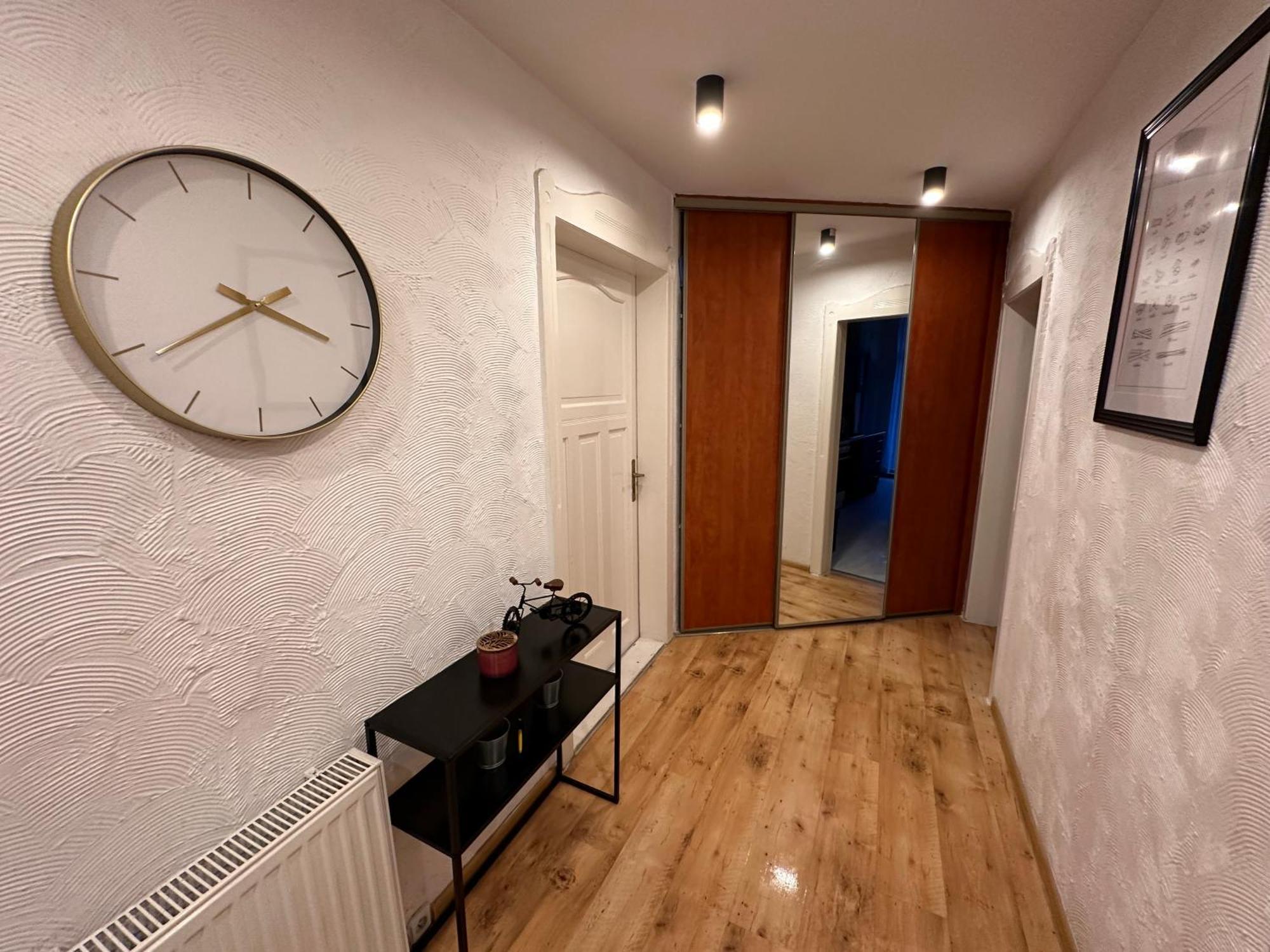 Apartamenty Ktw Central Station Катовице Экстерьер фото