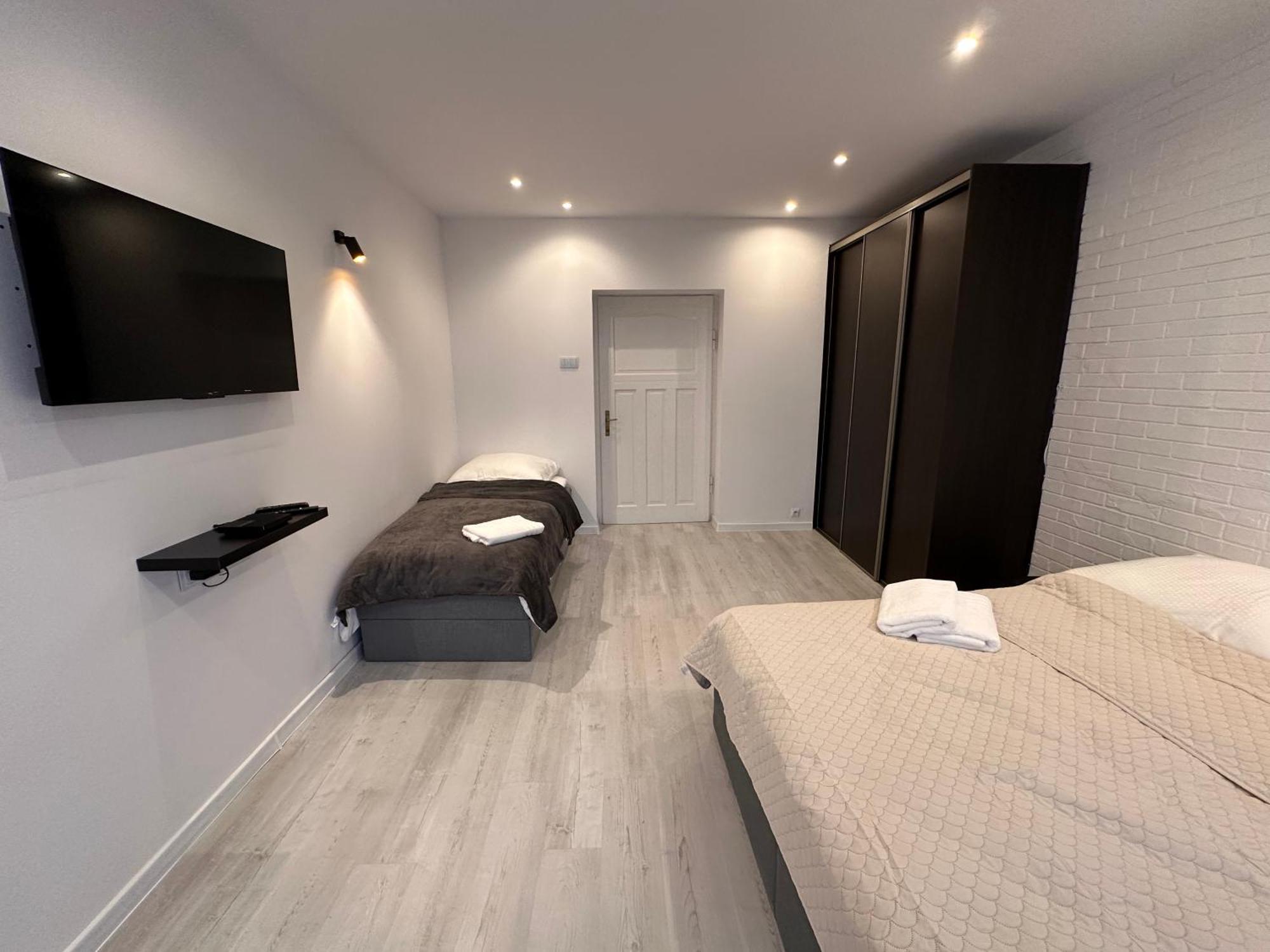 Apartamenty Ktw Central Station Катовице Экстерьер фото